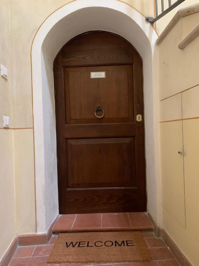 Appartamento La casa di Beatrice Spoleto Esterno foto